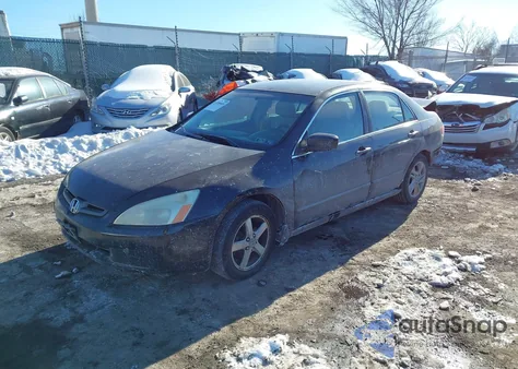 2005 Honda Accord 2.4 Lx из США, поврежденный, VIN 1HGCM56445A072881